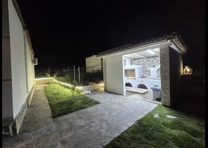 Garden *