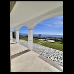 Villa Garden *