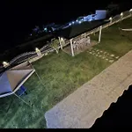 Garden Villa *