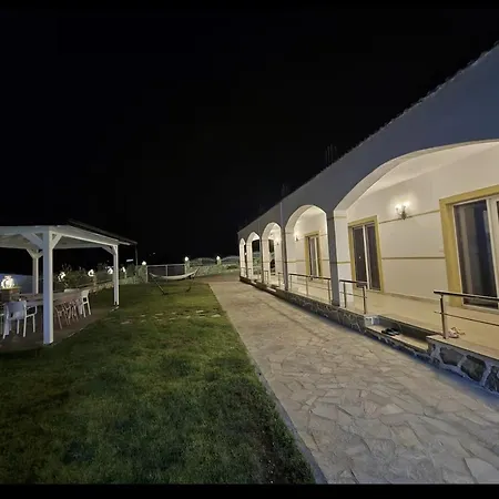 Garden * Himare