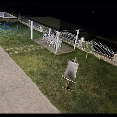 Villa Garden *