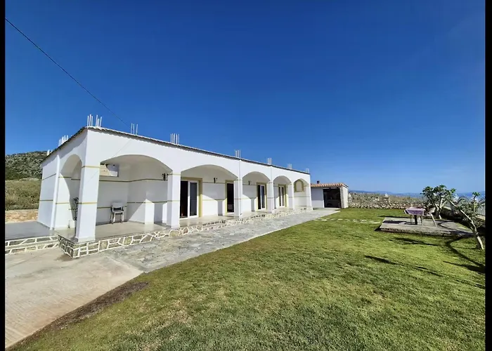 Villa Garden